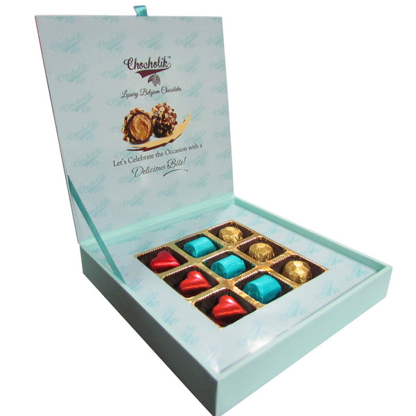 Chocholik Christmas Gift Box - May Santa Deliver Laughter Fun and Happiness On Christmas Chocolate Box - 9pc